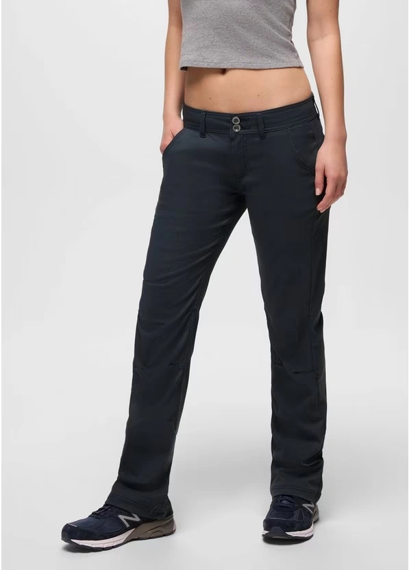 Halle Pant